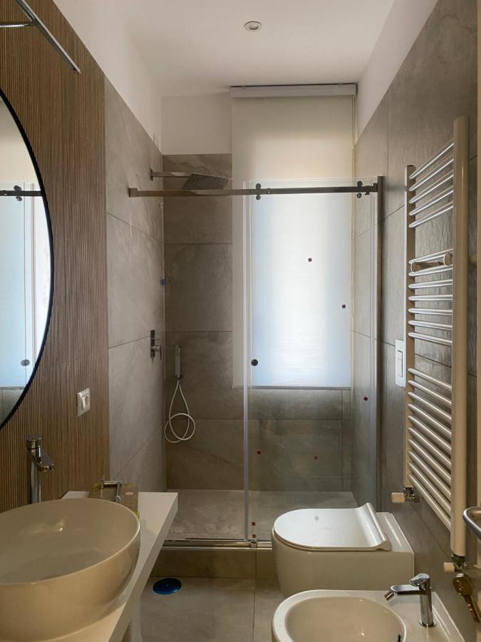 Luna Nuova Suites เนเปิลส์ ภายนอก รูปภาพ