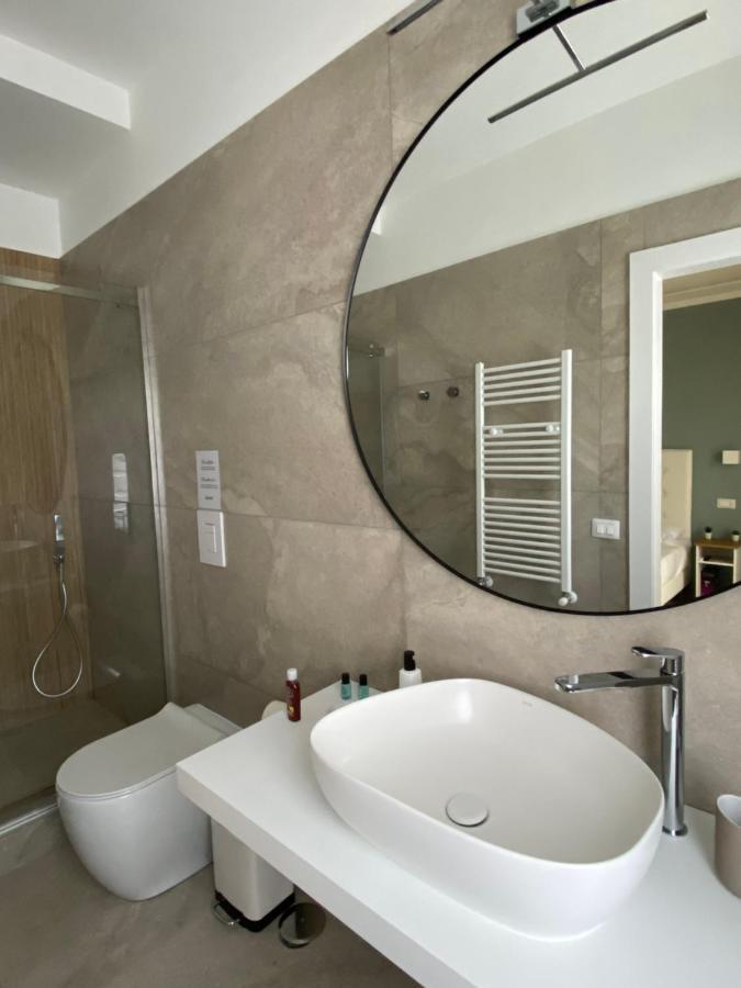 Luna Nuova Suites เนเปิลส์ ภายนอก รูปภาพ